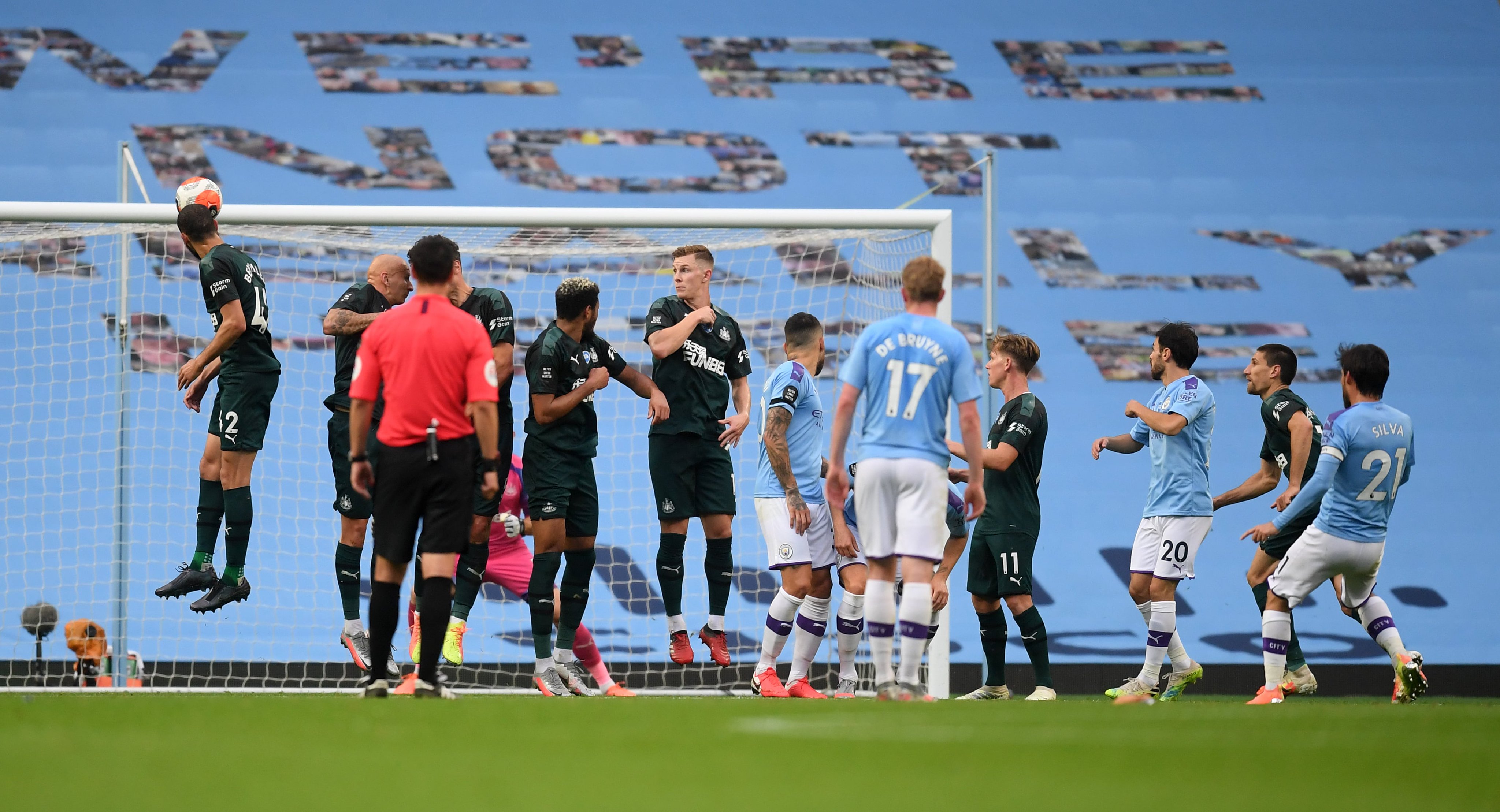 而是她对梦 而是她对梦